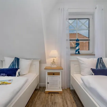 Haus Kuestenkind 度假居 *