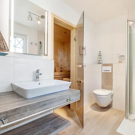 Haus Kuestenkind 度假居 *
