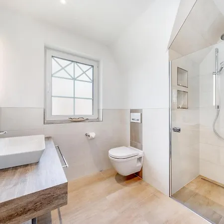 Haus Kuestenkind 度假居 青斯特